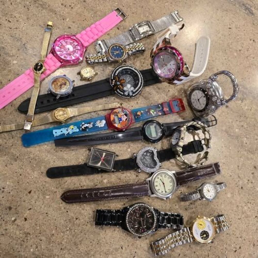 Watch Lot of project pieces